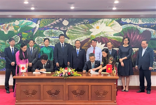 Nhật Bản ký kết ba thỏa thuận vay ODA trị giá 10.672 tỷ đồng với Việt Nam

